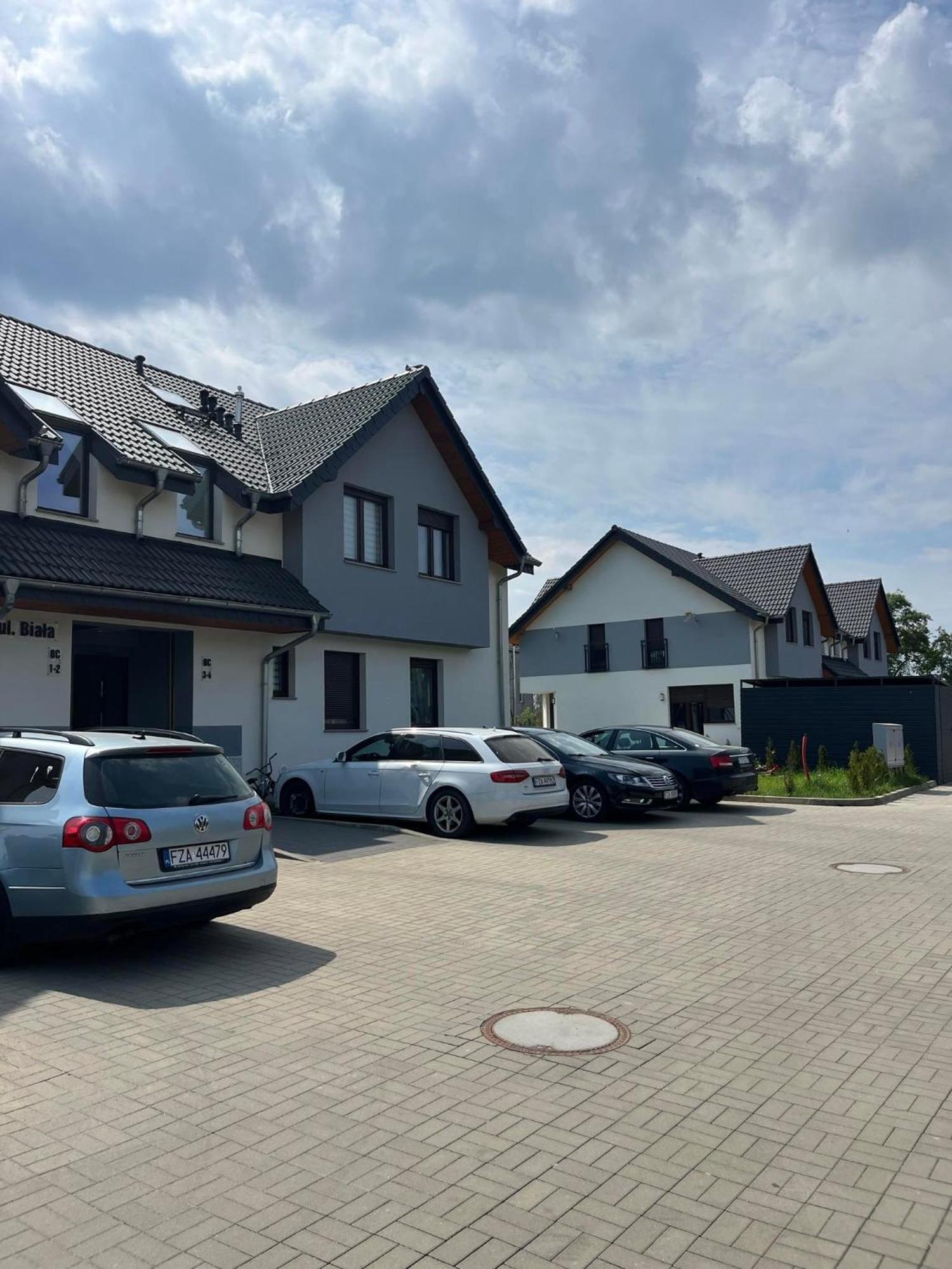 Parkowe * Leknica